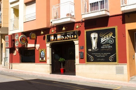 Gastrocerveceria La Abadía