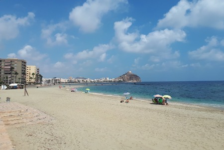 Playa Poniente